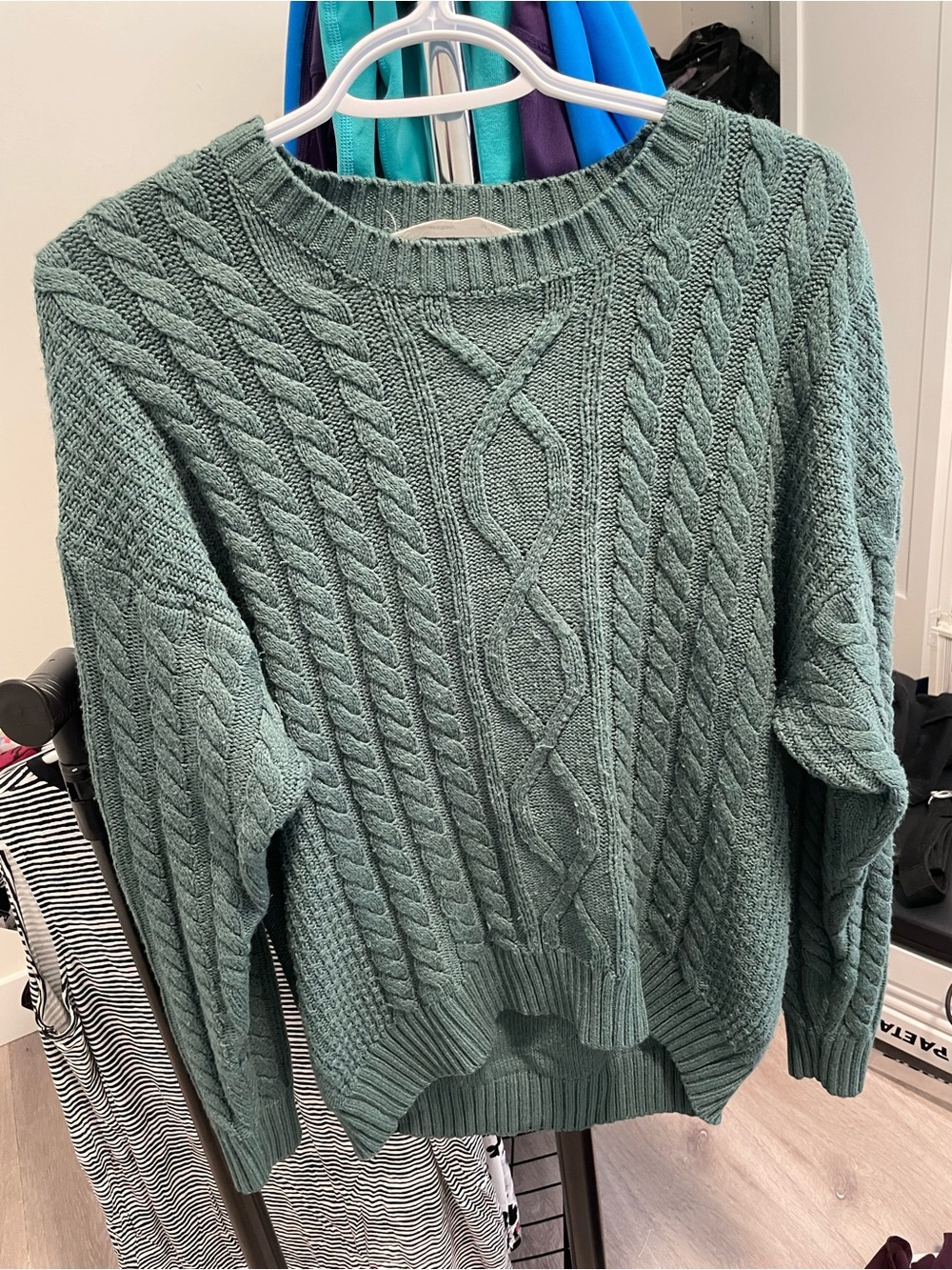 Bluenotes Teal Cable Knit Crewneck Sweater